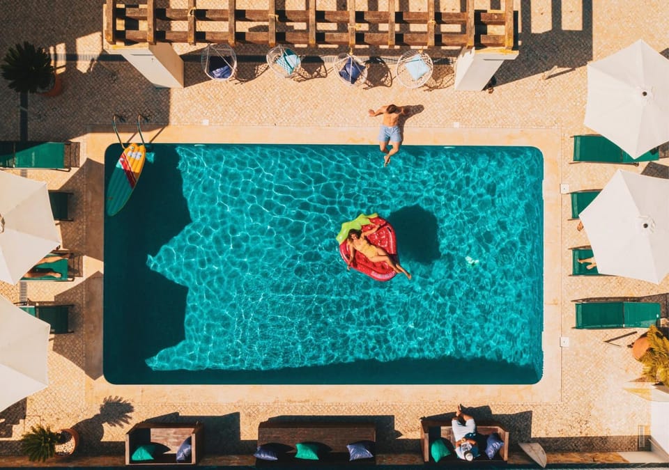 Pool view, Swimming pool, sunbed