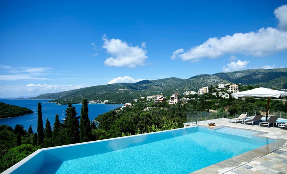 Mountain view, Pool view, Sea view, Swimming pool, Swimming pool