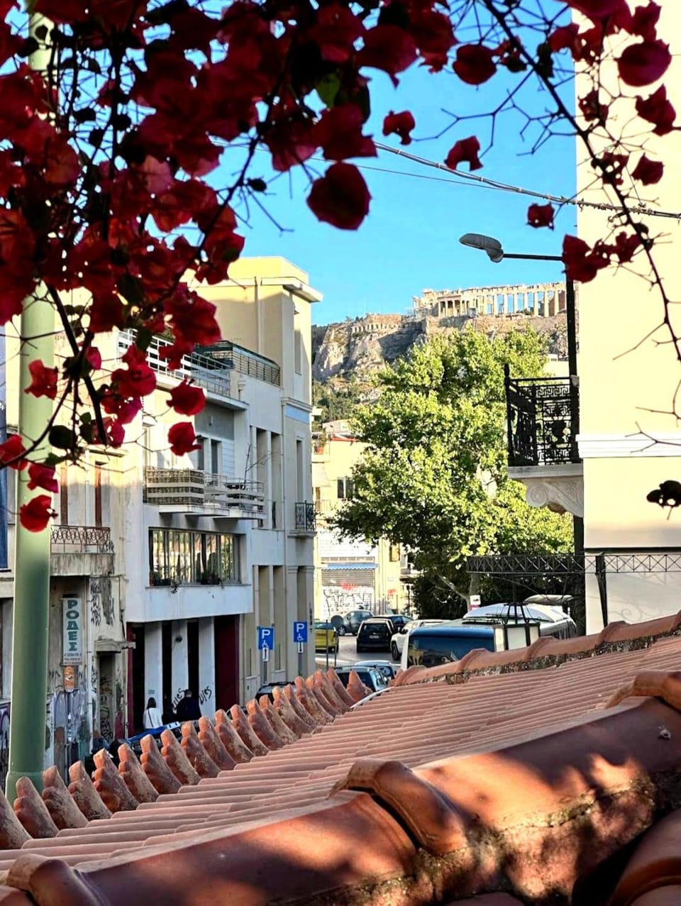 Property building, Day, Neighbourhood, View (from property/room), Balcony/Terrace, City view, Landmark view, Mountain view
