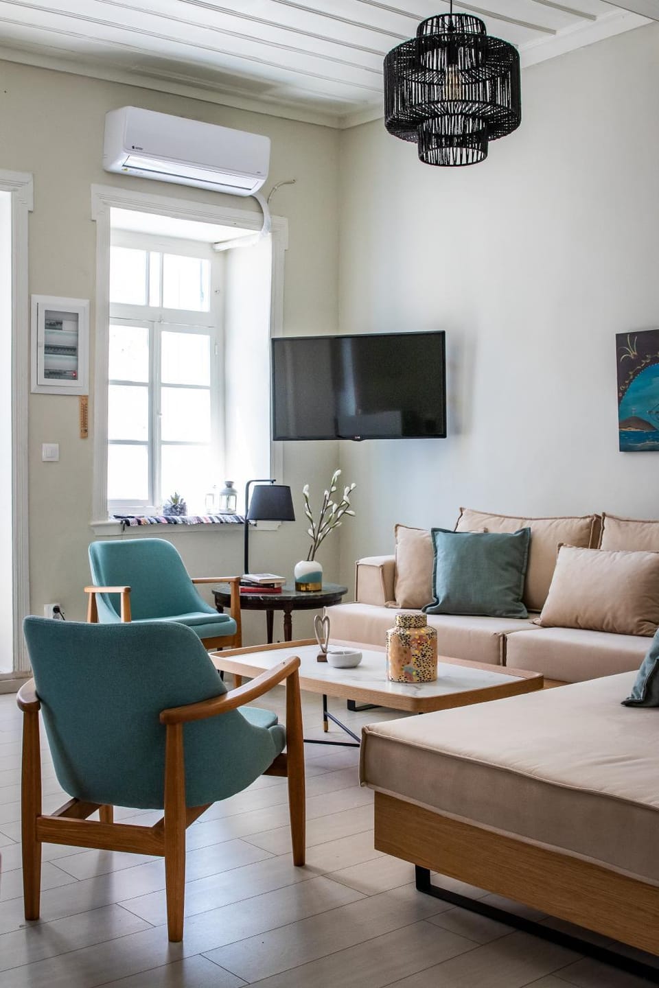 Living room, Seating area