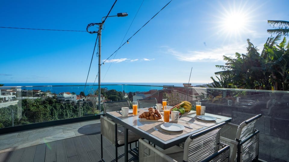 Casa Erbozeta by LovelyStay Villa in Funchal
