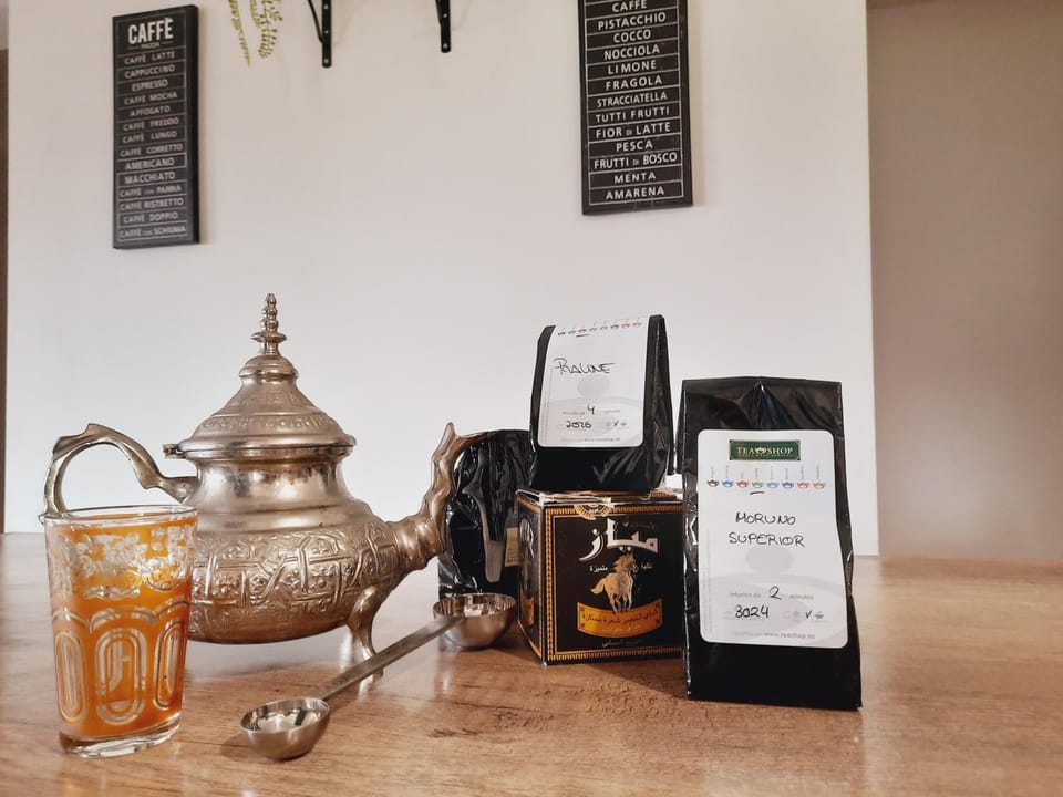 Coffee/tea facilities, Kitchen or kitchenette, Food and drinks