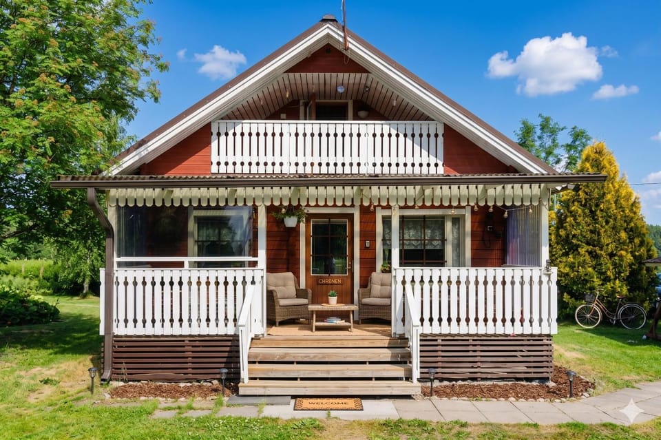 Property building, Patio