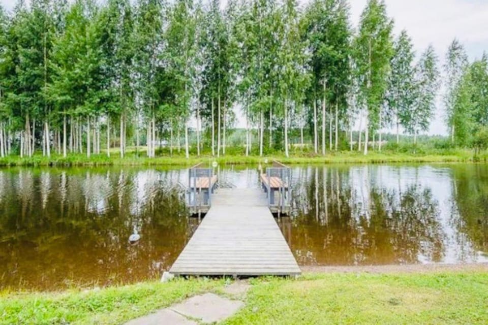 Nearby landmark, Spring, Day, Natural landscape, River view