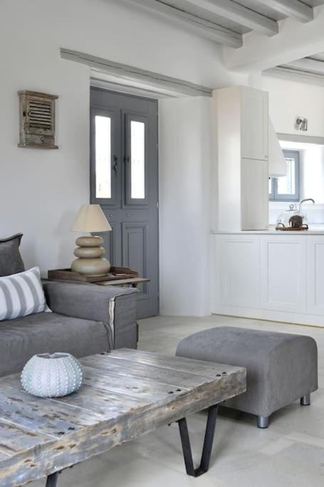 Sunray Pounta Paros Beachfront Villa near Kitesurf House in Paros, Greece