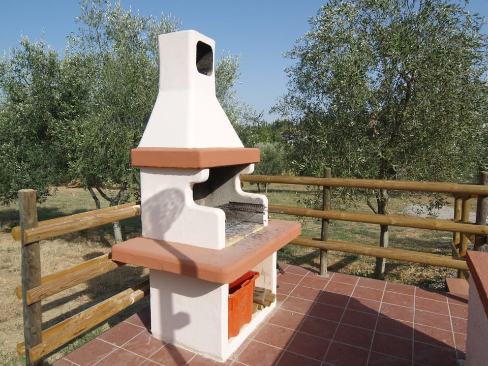 BBQ facilities, BBQ facilities