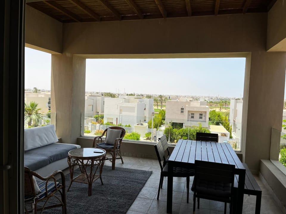 Natural landscape, View (from property/room), Balcony/Terrace