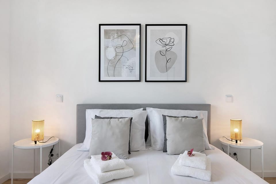 Living room, Bedroom