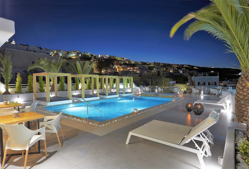 Property building, Swimming pool