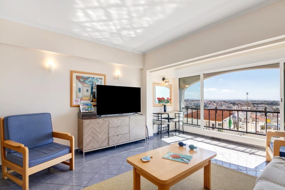 Panorama Apartment in Guia