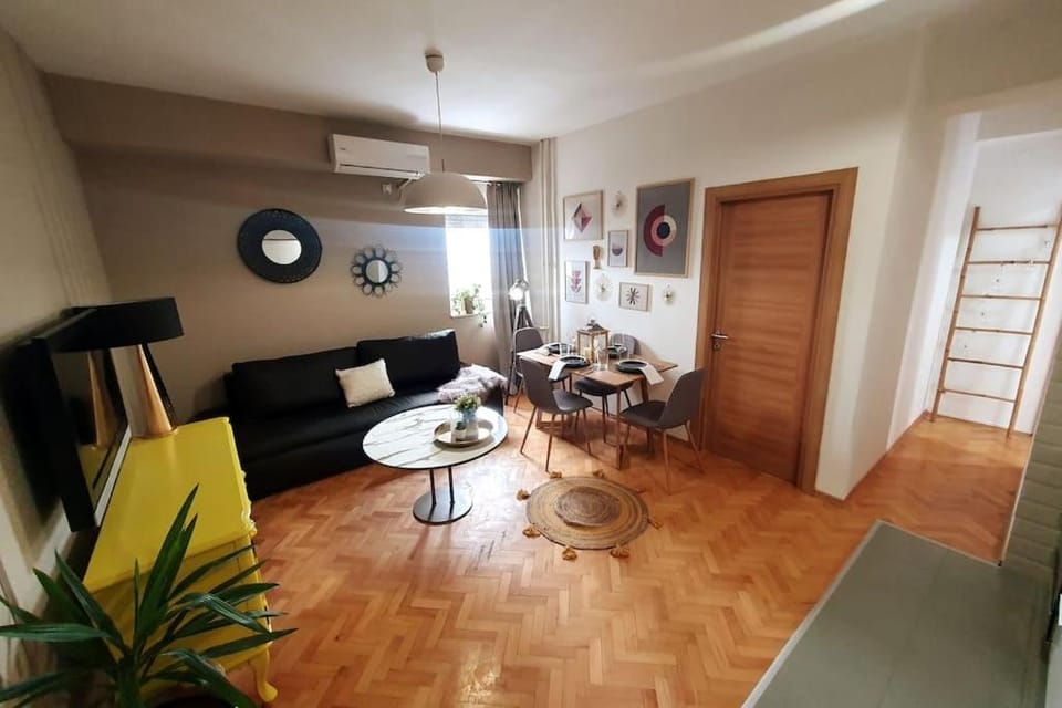 Central station apartment, best location in Skopje Apartment in Skopje