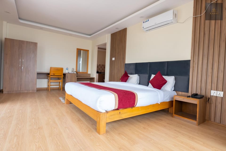 Bedroom, wardrobe, air conditioner