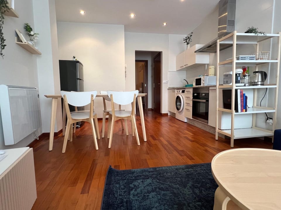 Coffee/tea facilities, Kitchen or kitchenette, Living room, Seating area, Dining area, pet friendly, washing machine