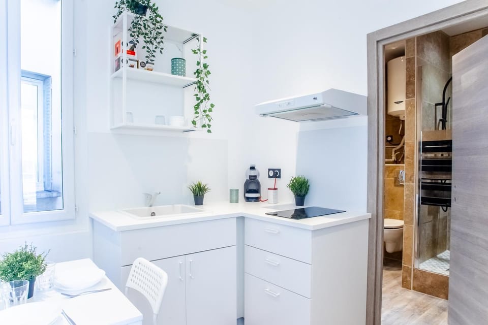 Bathroom, Kitchen or kitchenette
