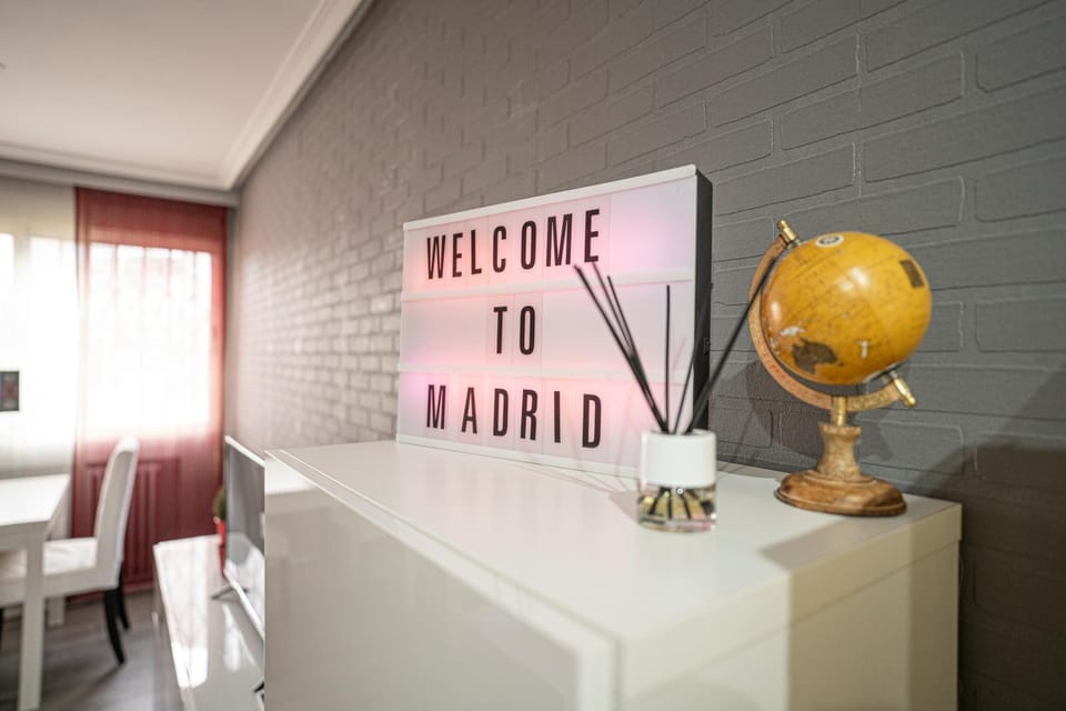 Lounge or bar