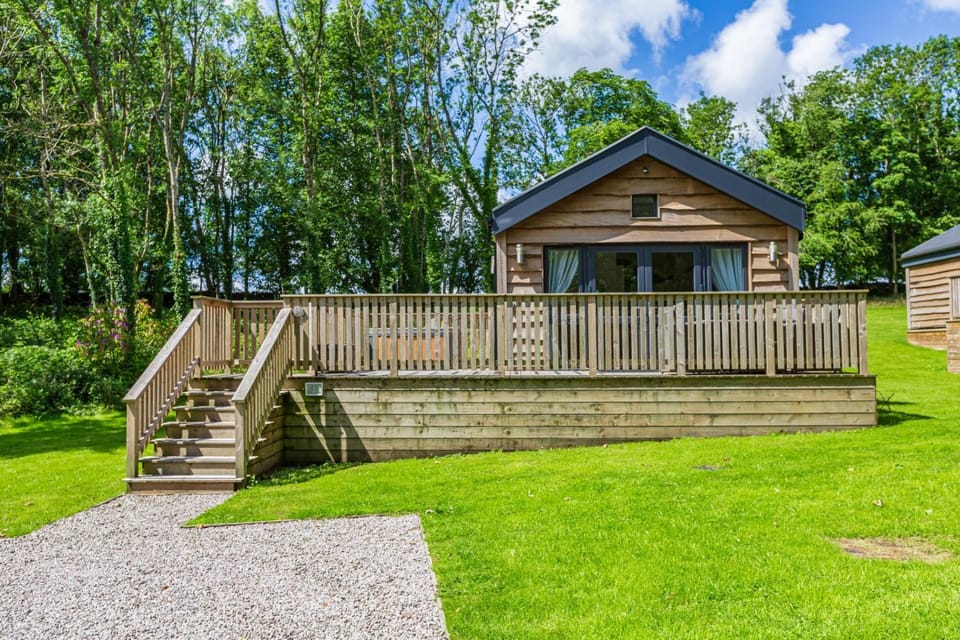 Property building, Natural landscape