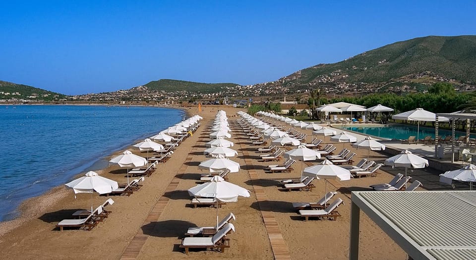 Beach, On site, City view, Garden view, Mountain view, Sea view, Swimming pool