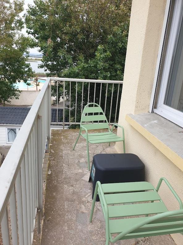 Balcony/Terrace, Balcony/Terrace