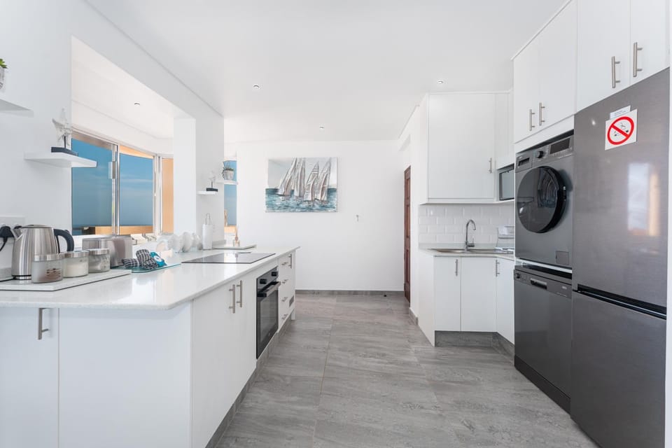401 Bermuda Endless ocean views Apartment in Dolphin Coast