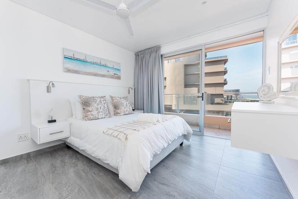 401 Bermuda Endless ocean views Apartment in Dolphin Coast