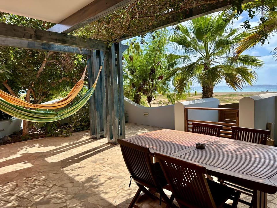 Corallo Beach Front Apartments - By Bobbywashere Apartment in Santa Maria