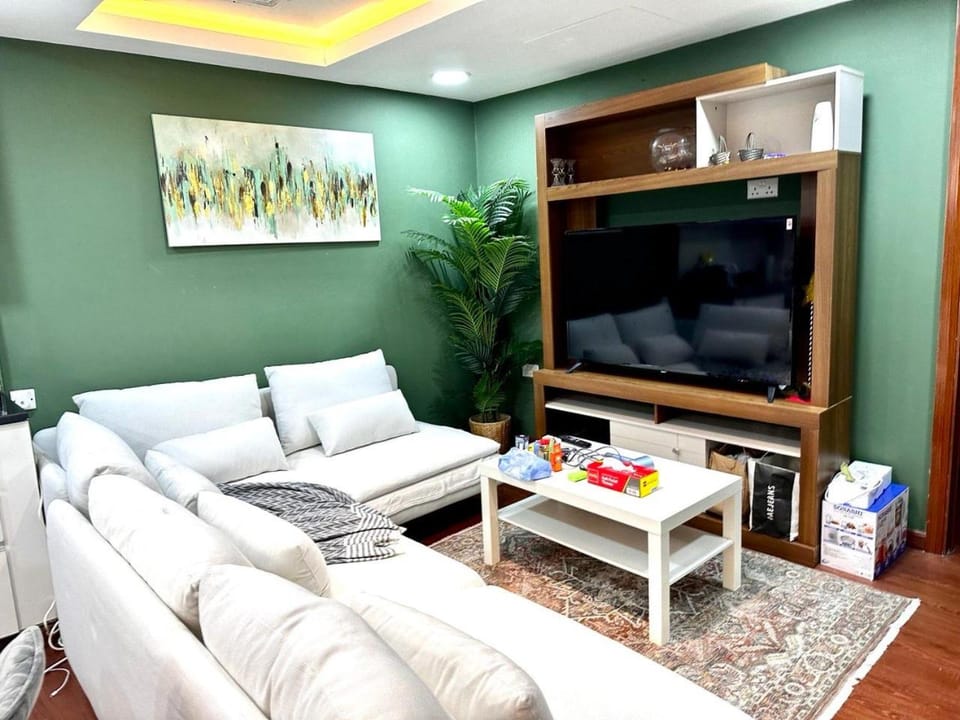 Communal lounge/ TV room, TV and multimedia, Living room, Seating area