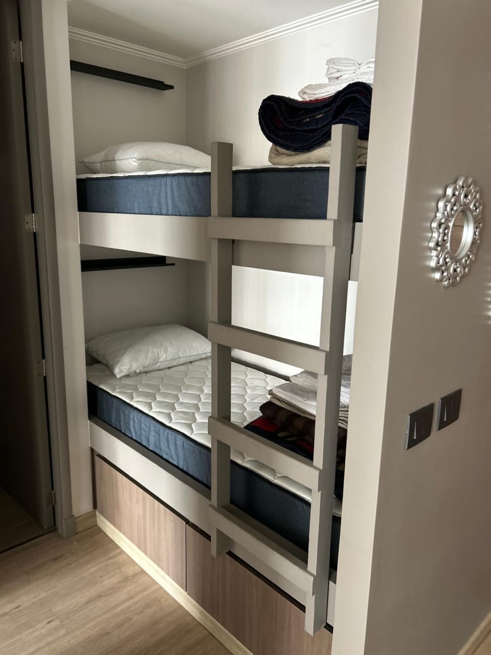 bunk bed
