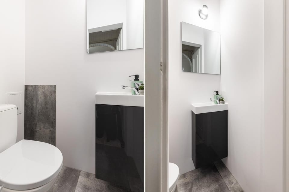 Toilet, Bathroom