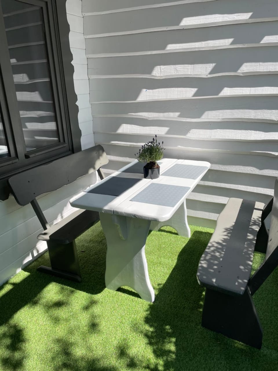 Patio, Day, Balcony/Terrace, Seating area