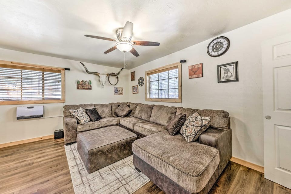 Ruidoso Vacation Rental w/ Covered Hot Tub! House in Ruidoso