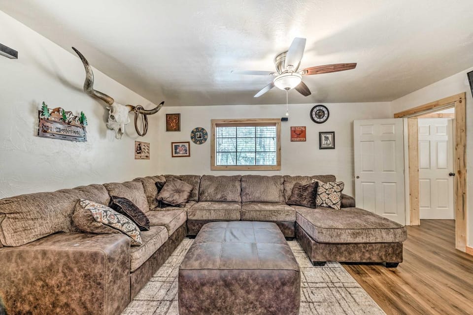 Ruidoso Vacation Rental w/ Covered Hot Tub! House in Ruidoso