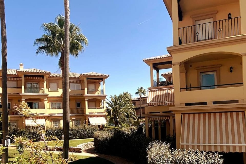 Property building, Day, View (from property/room), Balcony/Terrace, Garden view