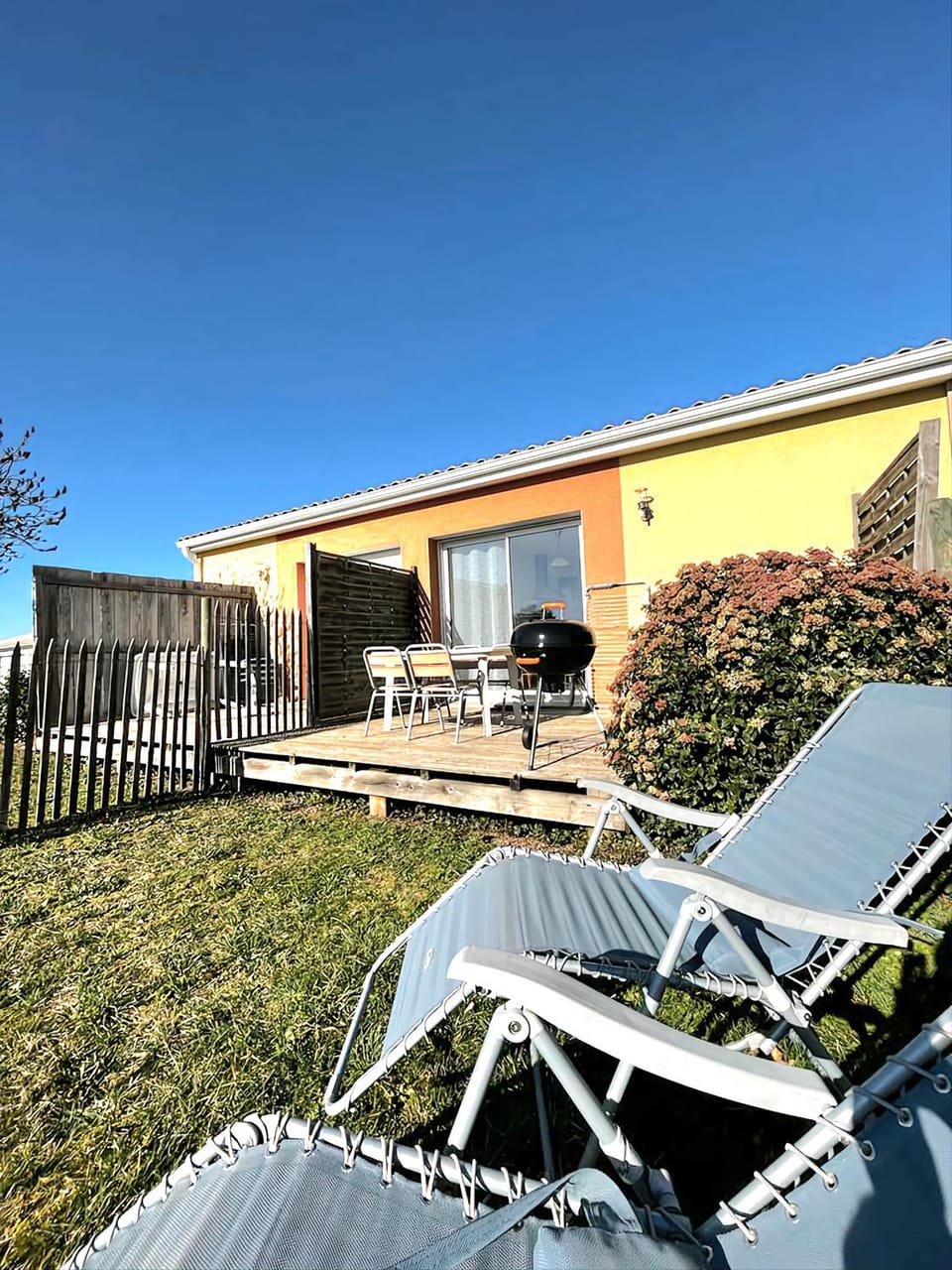 Logement thermale et de tourisme Les Acacias 2 Apartment in Jonzac