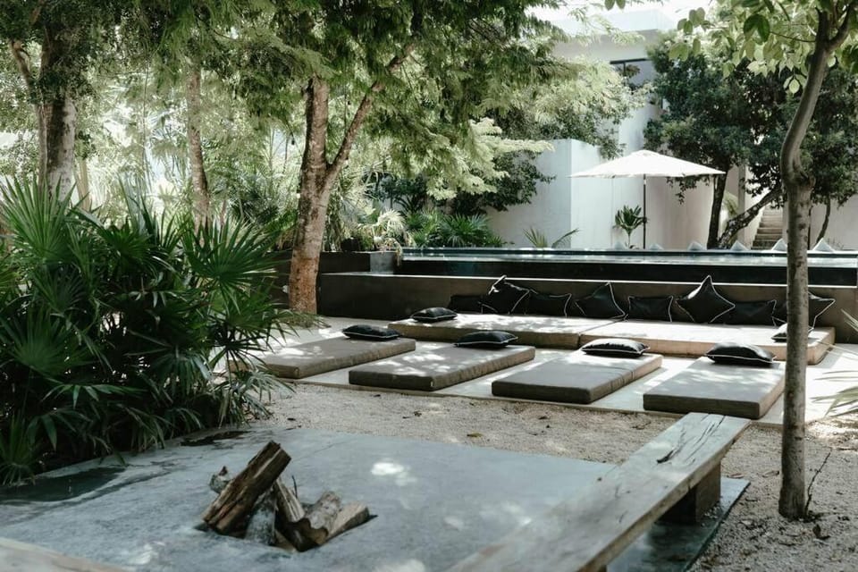 Garden, Swimming pool