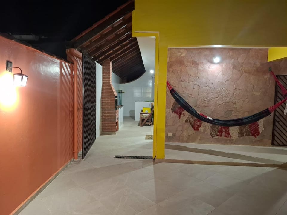 Property building, BBQ facilities, laundry