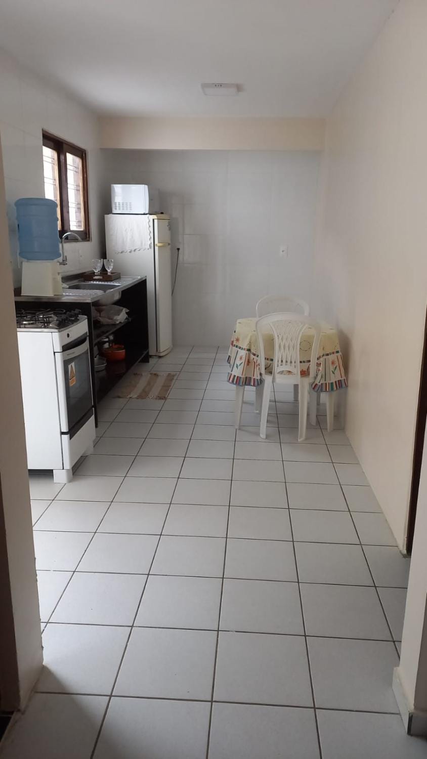 Kitchen or kitchenette, Communal kitchen, oven