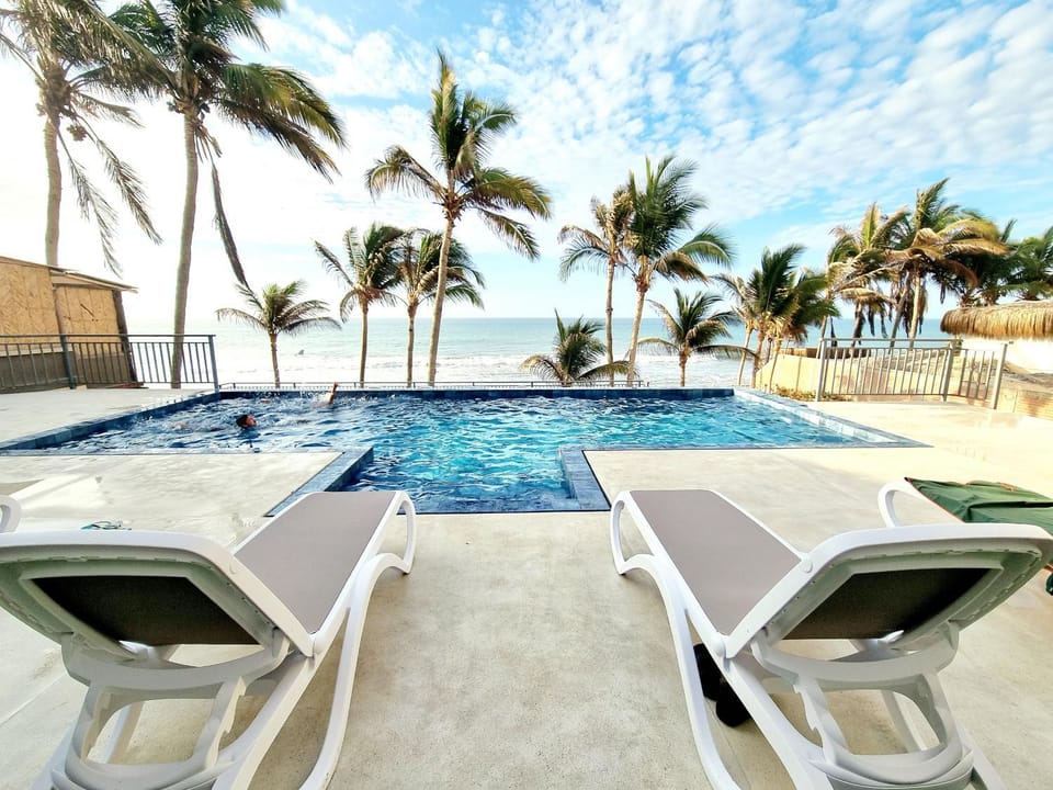 Natural landscape, Sea view, Swimming pool, sunbed