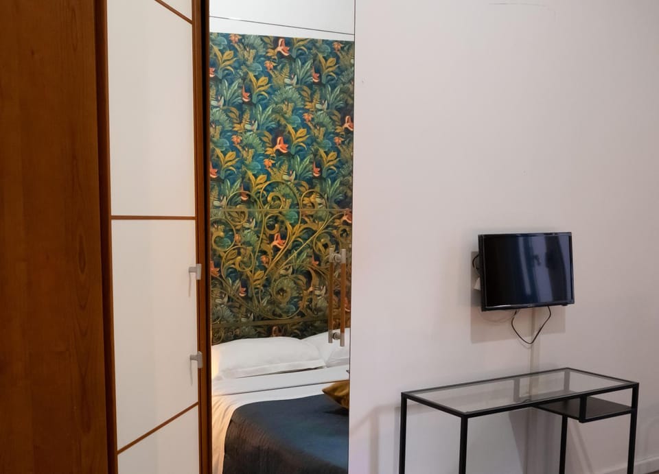 TV and multimedia, Bedroom