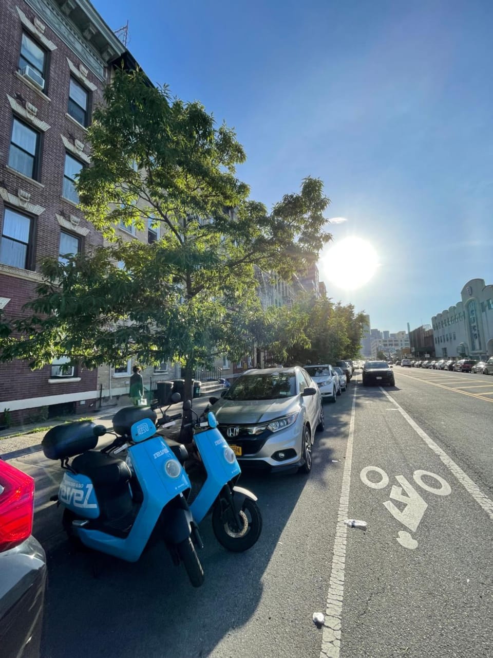 Neighbourhood, Parking