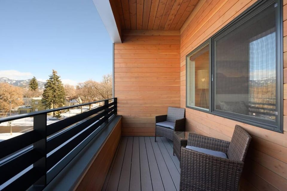 Stylish SoBo Condo - Steps to Main St Apartment in Bozeman