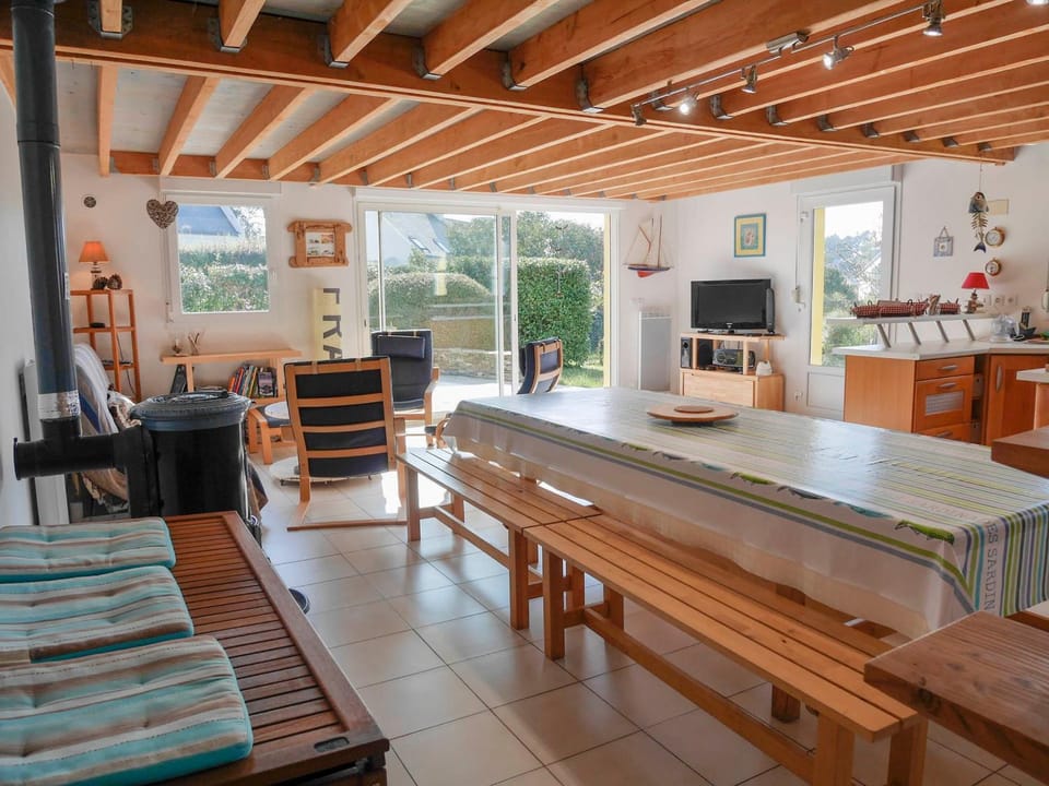 Maison spacieuse au calme proche plages et commerces - FR-1-418-202 House in Brittany