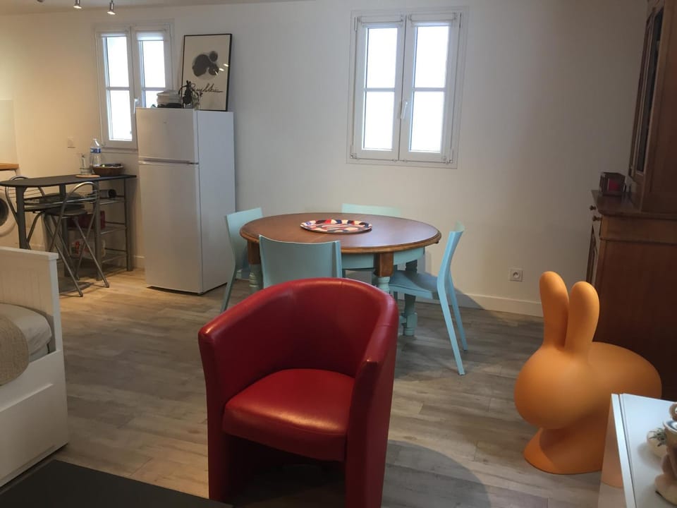 Duplex moderne au cœur de Palais, proche plages - FR-1-418-219 Apartment in Brittany