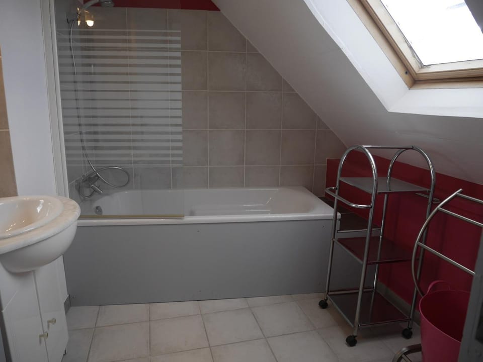 Maison près de la plage avec jardin et WiFi - FR-1-418-206 House in Locmaria