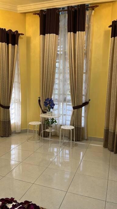 D'Rhu Homestay with 2 aircond House in Malaysia