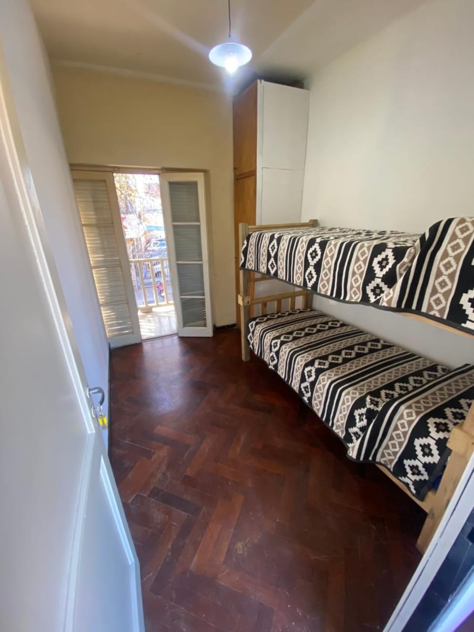 Bedroom, bunk bed