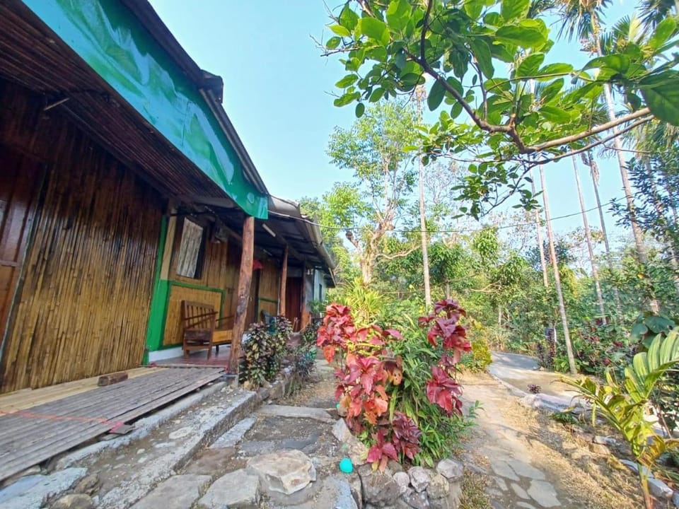 Odyssey Stays Mawlynnong Vacation rental in Bangladesh