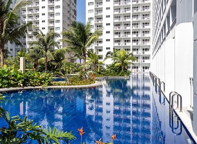Shore Residence D12 Near Airport- SM Mall Of Asia Apartment in Pasay