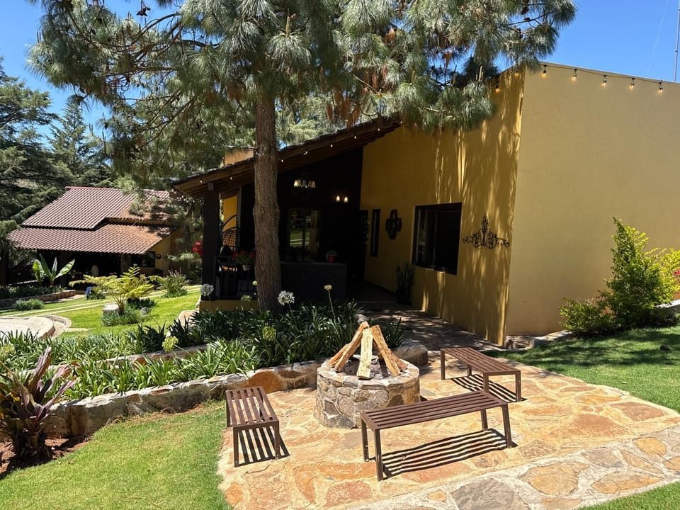 Cabañas Puerta del Bosque núm 2 Chalet in State of Michoacán