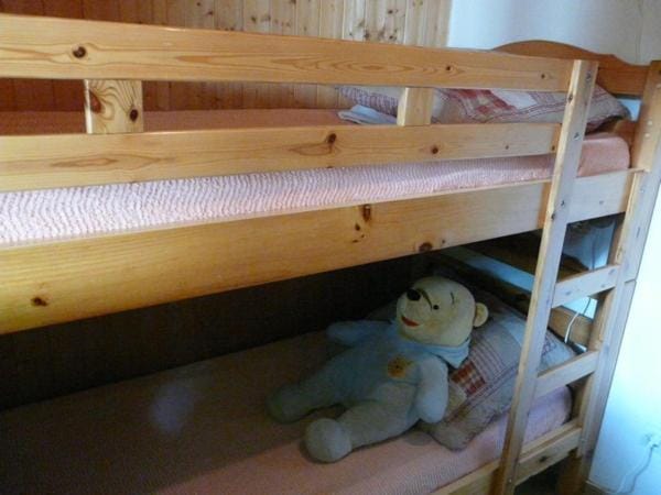 bunk bed