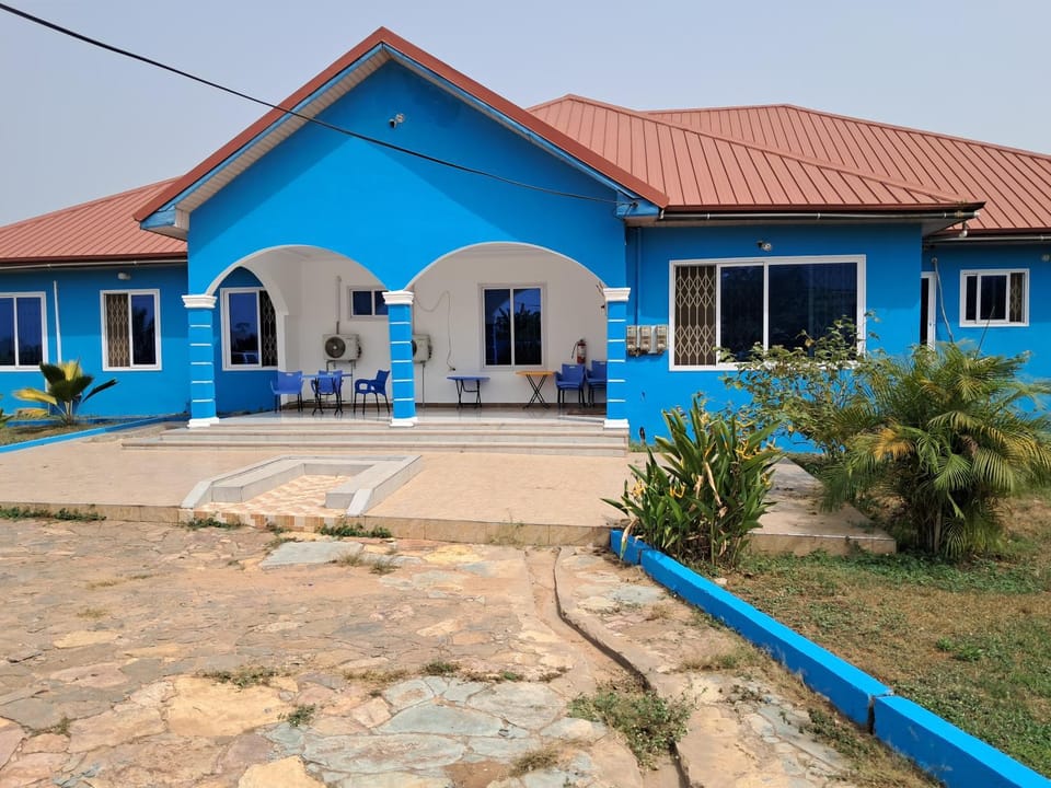 Dexxy's Palace Hotel Hotel in Greater Accra Region, Ghana
